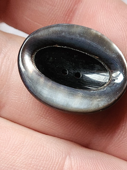 Collection bouton vintage en nacre bi matière ovale 2,5 cm sur 2 cm D18B
