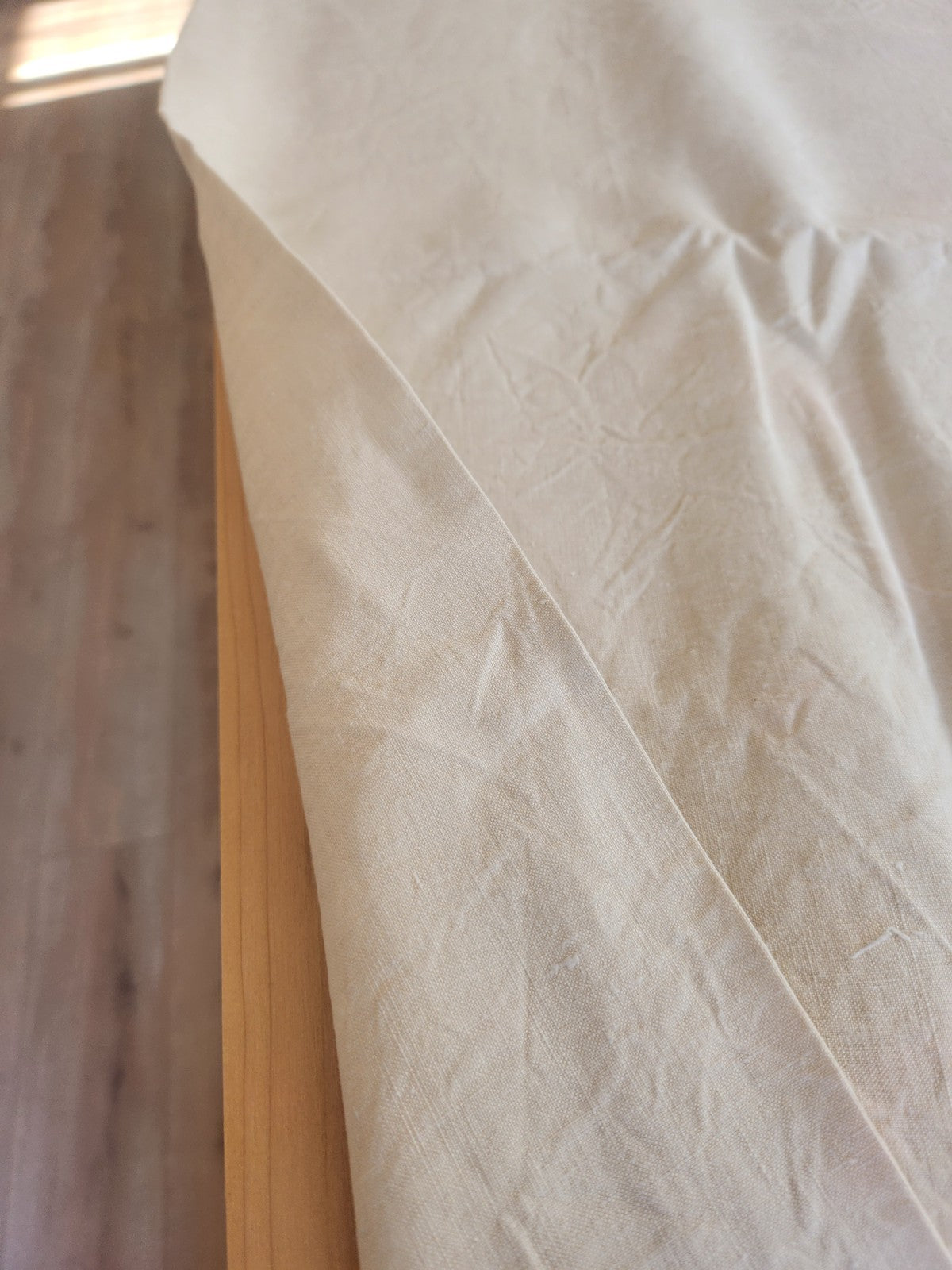 Grand coupon de toile ancienne bi  2m 20 sur 2m 90 B7