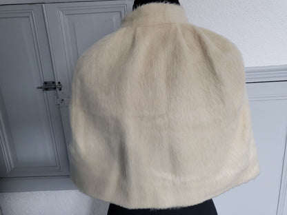 Etole ancienne vintage cape dessus d'épaule petite taille femme 34 crème B5