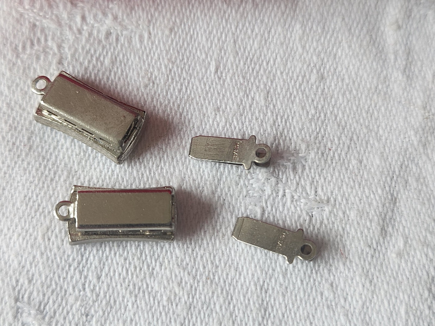 Lot 2 fermoirs vintage anciens metal strass petit 0,7 sur 1,8 cm au maximum D19D