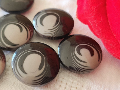 Lot 7 boutons vintage noir gris/marron pied 1,9 cm ref 3892