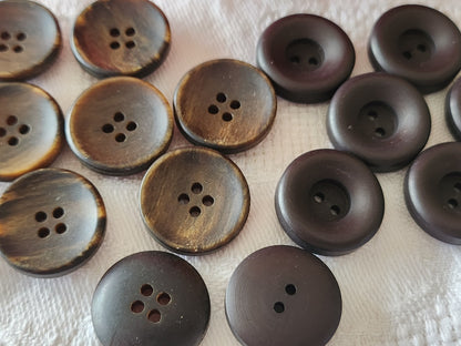 Lot 17 boutons vintage marron deus series trous 1,7 cm ref 5982
