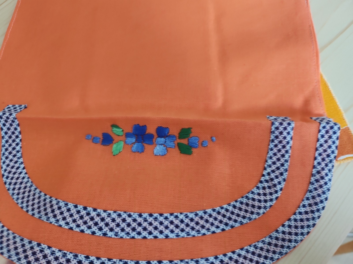 Ancien porte serviette  fait main saumon pochette 13 cm sur 25,5 cm B4