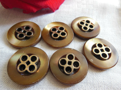 Lot 6 originaux boutons en nacre marron cœur métal épais 2,1 cm ref 5232