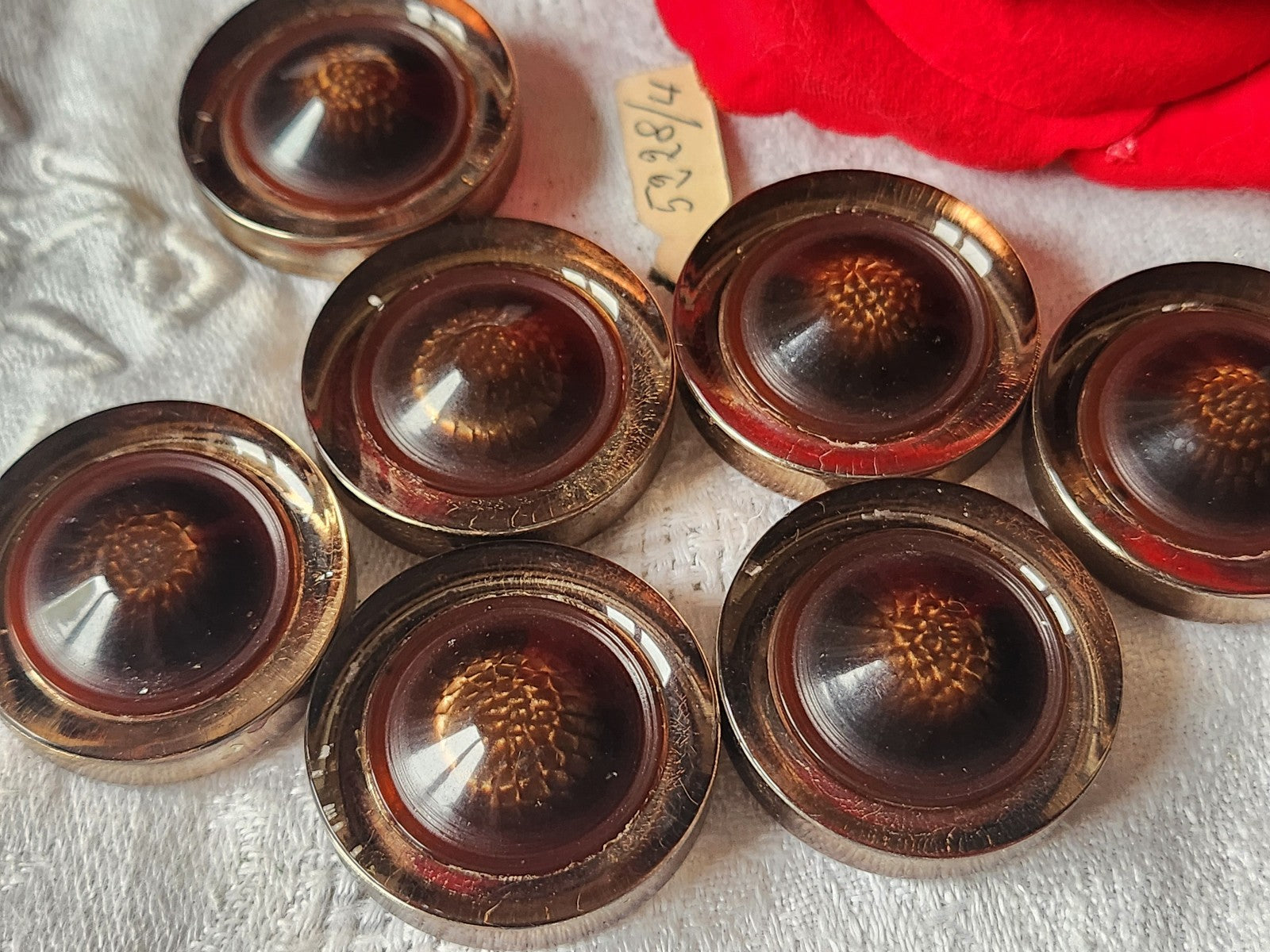 Lot 6 boutons vintage à pied bleu travaillé 2,2 cm ref 521