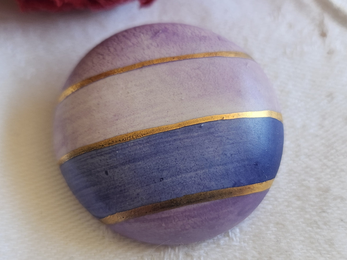 Enorme bouton vintage céramique parurier collection 3,3 cm pied violet G2O