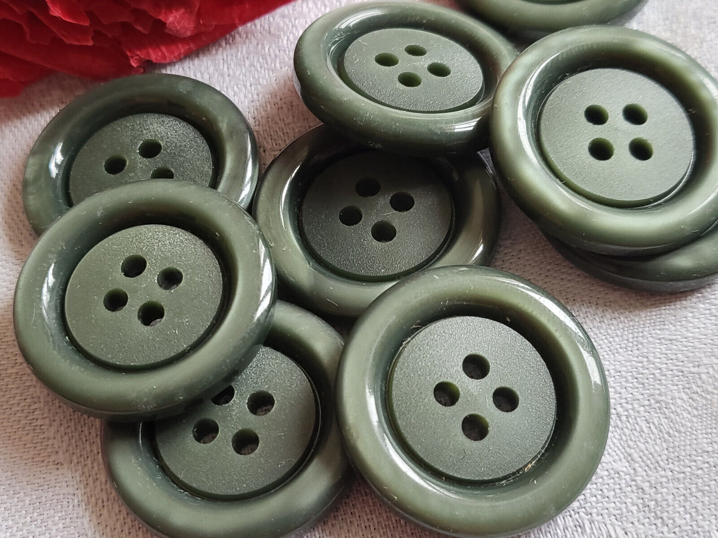 Lot 8 gros boutons vintage gris vert 4 trous 2,8 cm ref 2034