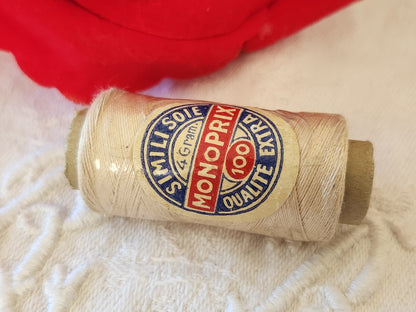 Petite bobine ancienne fil soie simili monoprix 100 qualité extra beige