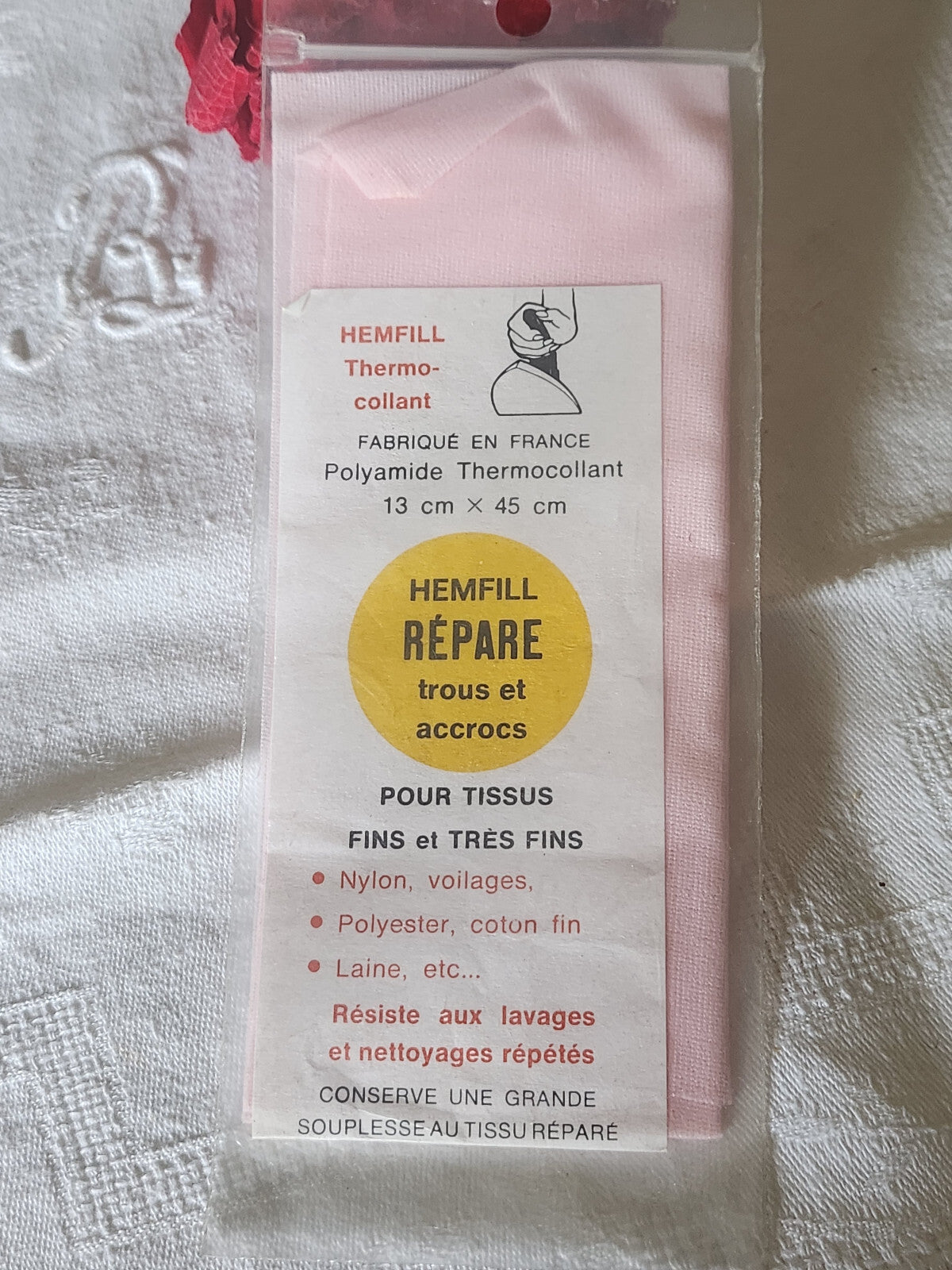 Hemfill Vintage ancien "répare trous et accroc" tissus fins rose thermocollant