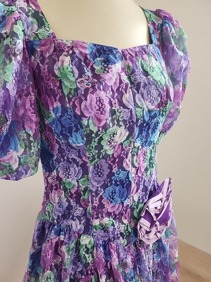 Kitch robe atypique violette vert dentelle jupon T38 Lina Innocenti ref portant