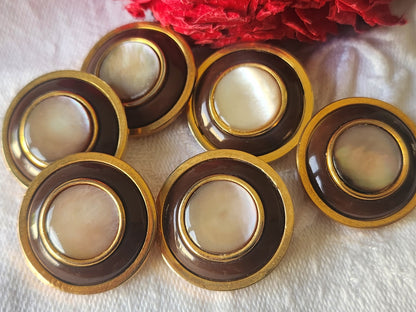 Lot 6 boutons anciens en metal coeur en nacre marron 2,2 cm ref 3769