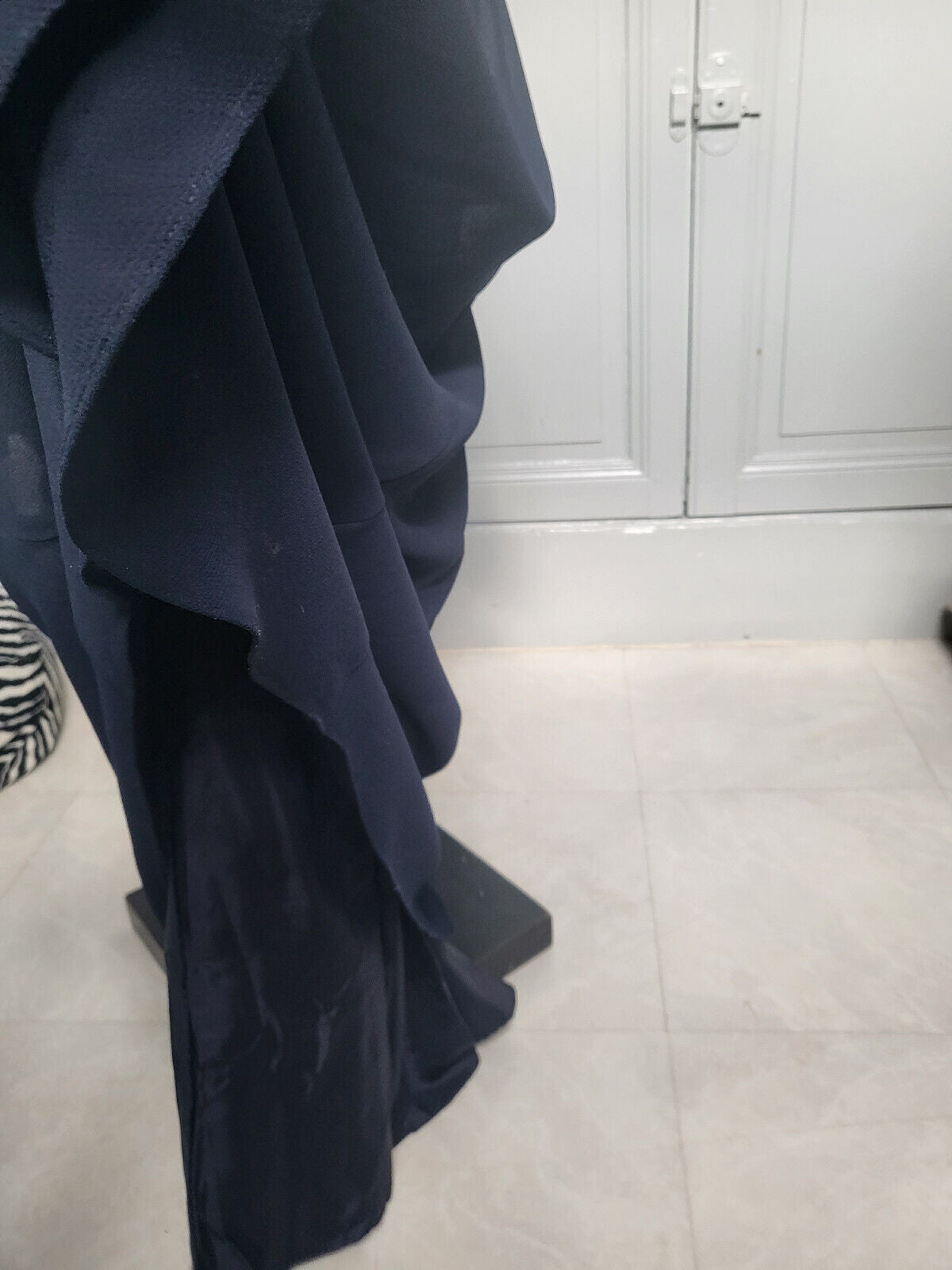 Robe bleu marine neuve effet deux pièces perlé Asable taille 36/ 38