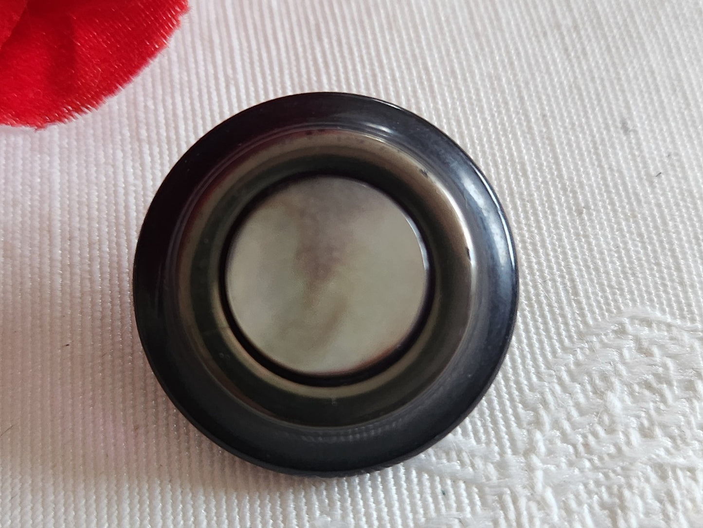 Bouton ancien cœur en nacre pied laiton 2,2 cm ou 22 mm G12K