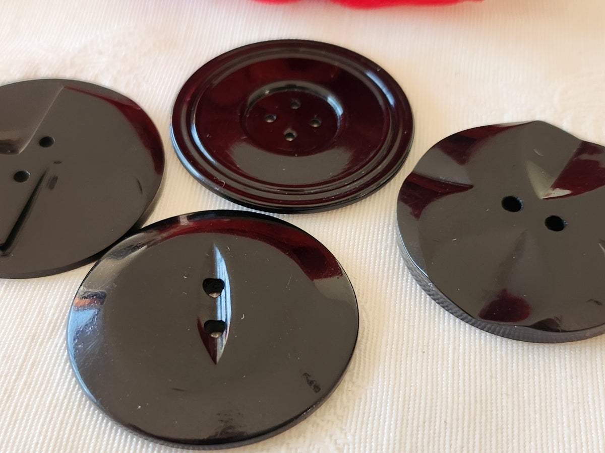 Lot 4 gros boutons anciens art deco noir 3,5 cm ref 6676