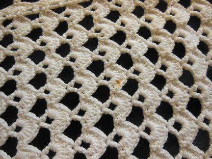Napperon vintage crochet épais à franges à nettoyer 32 sur 74 cm B6-83