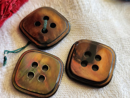 trio boutons vintage en nacre marron carré 1,8 cm G14A