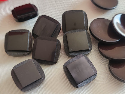 Lot 15 boutons vintage marron  2 séries 1,4 cm et 1,8 cm à pired ref 6368