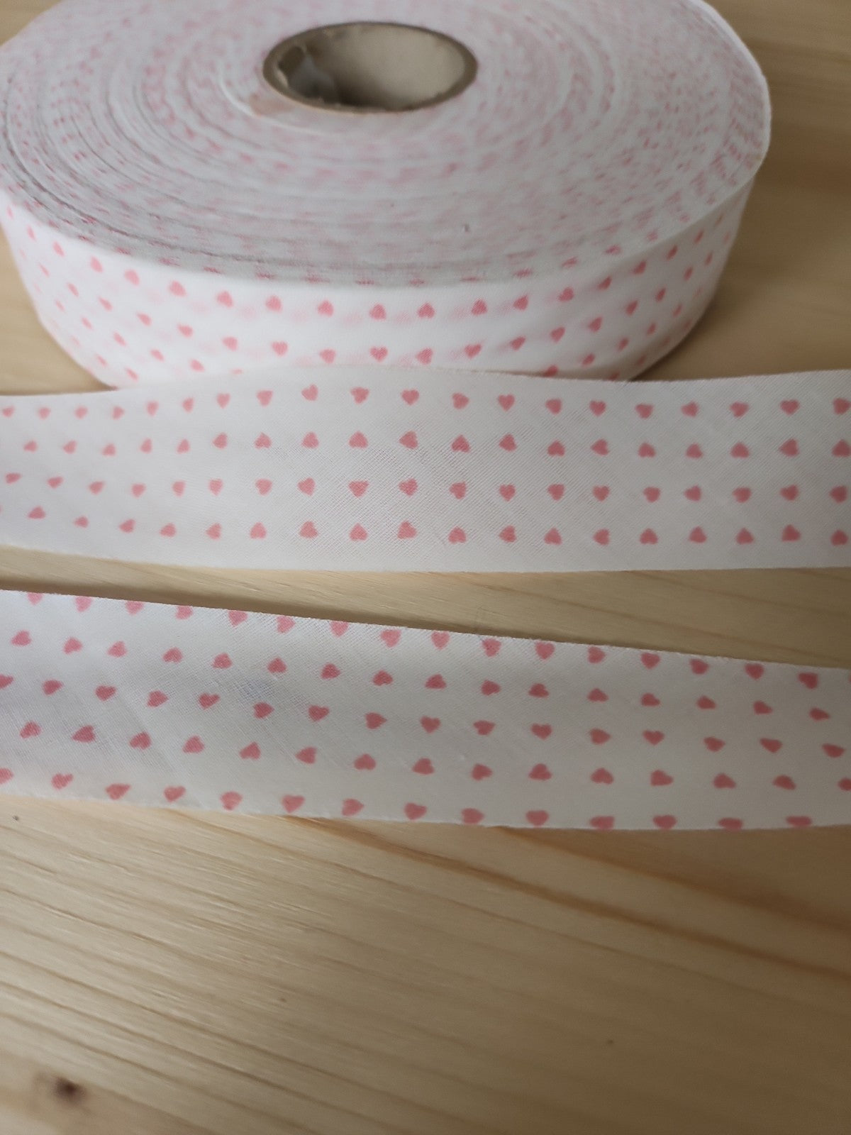 Rouleau biais vintage coton petit cœur rose shabby largeur de 3,9 cm  B4