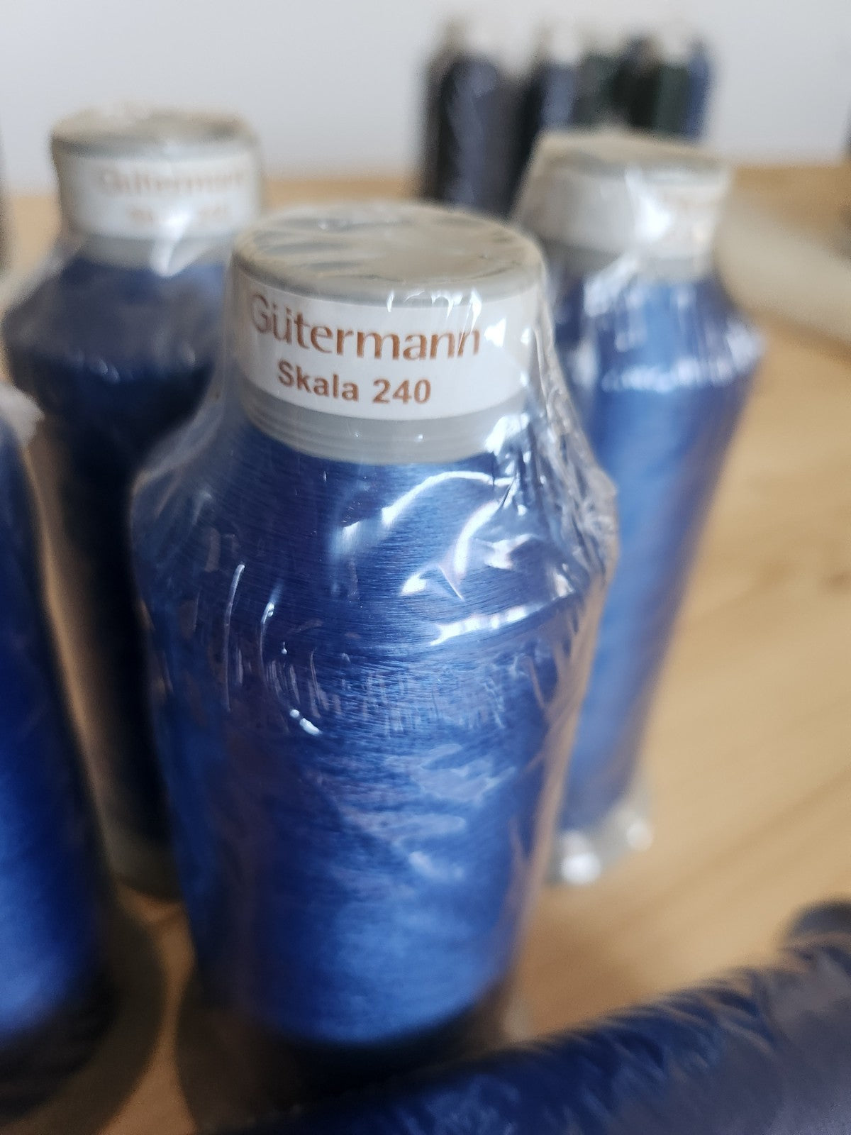 Lot 5 grosses bobines gutermann skala fil semi-transparent 10000 m teinte 311