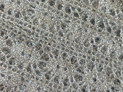 Dentelle vintage argenté entre deux  large 2 métres  sur 3,1  cm A3