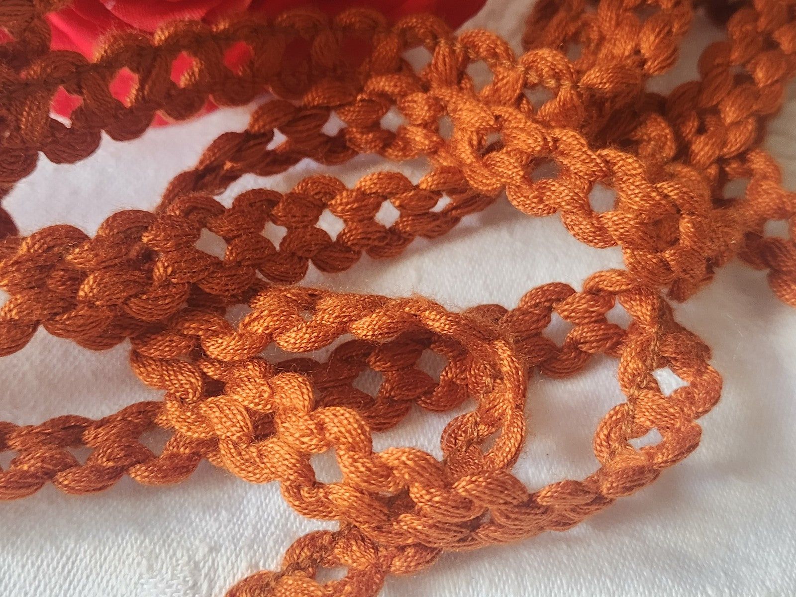 Galon vintage marron  3 métres  sur 1,3 cm A3