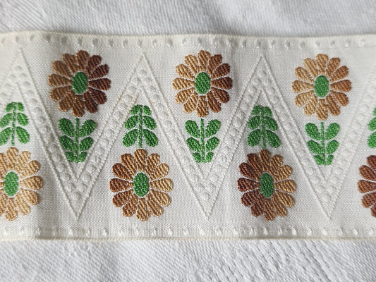 Galon vintage fleur large marron vert 1 m 08 sur 4 cm T7