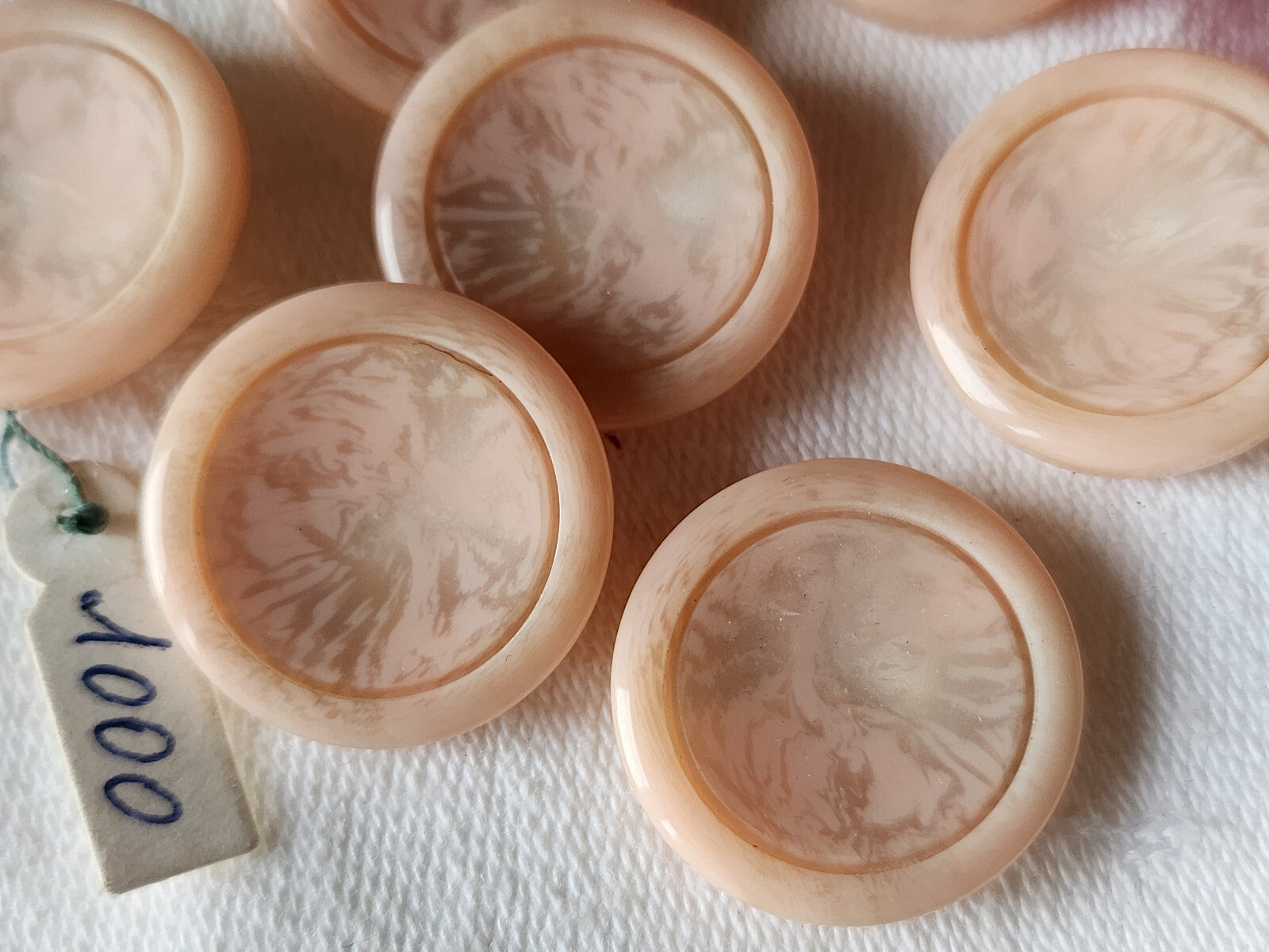 Lot 7 boutons vintage rose moucheté gris 2,1 cm ref 6051