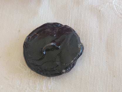 Ancien bouton en resine pied métal paillette 2,8 cm ou 28 mm G4R