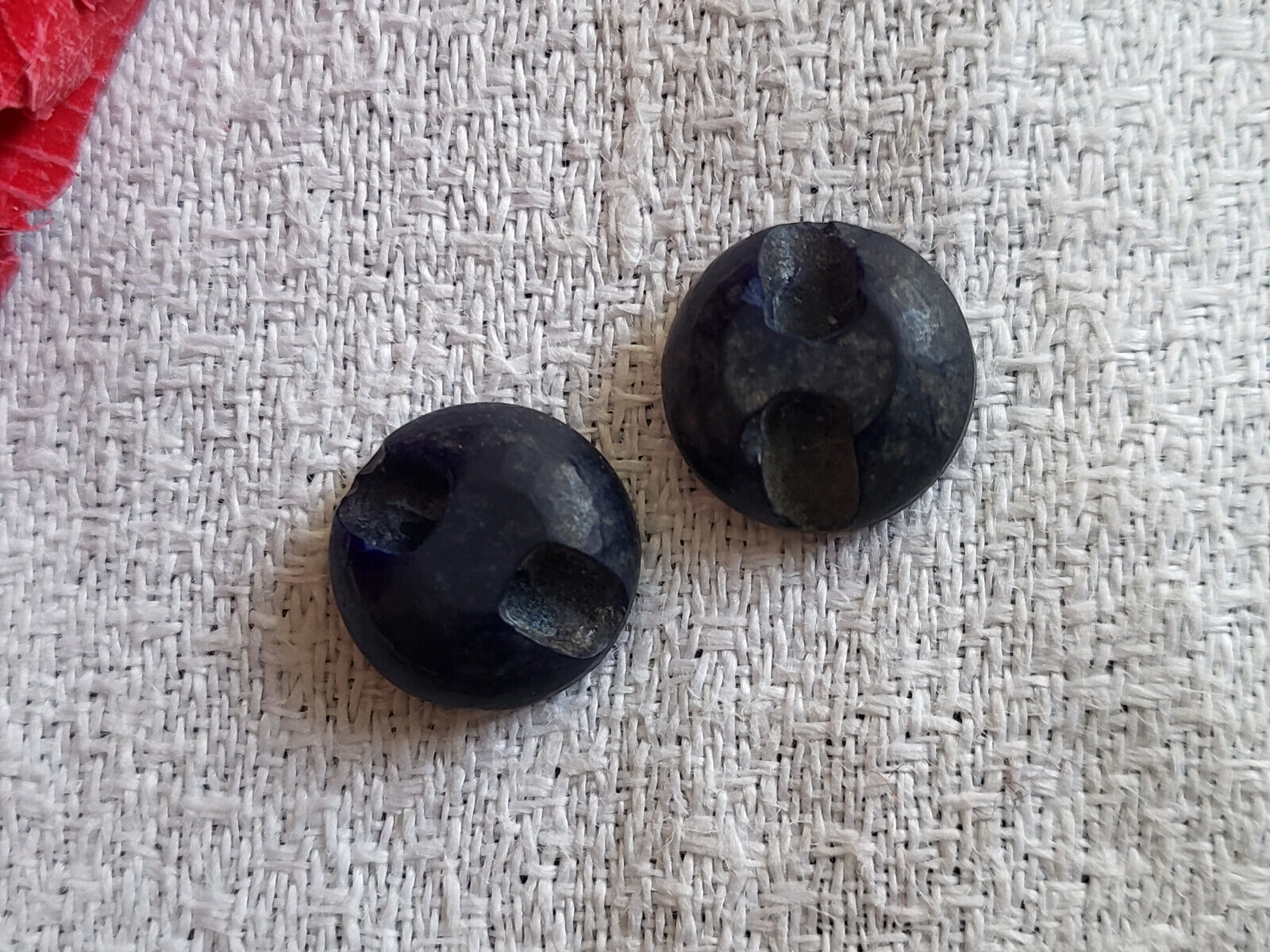 Duo mini  boutons anciens bleu et cabochon nacre poupée 1,1 cm D16A