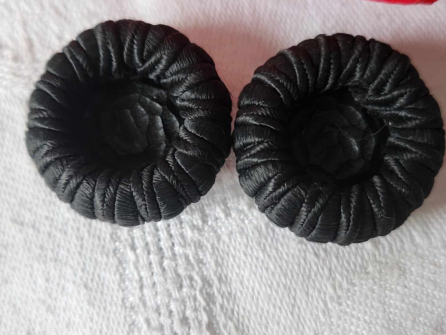 Duo boutons vintage en  passementerie noir vintage résine 2,5  cm D6J