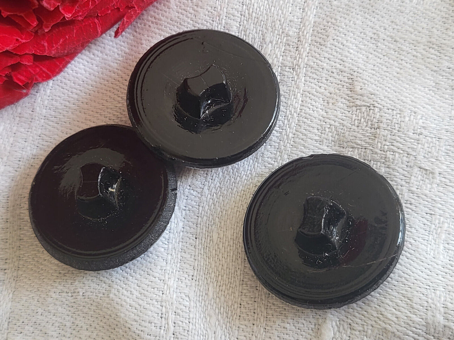 Trio gros boutons anciens en verre noir dôme facette 2,1 cm G16G