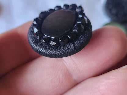 Bouton vintage en nacre collection passemnetrie perlé  2,6 cm D17G