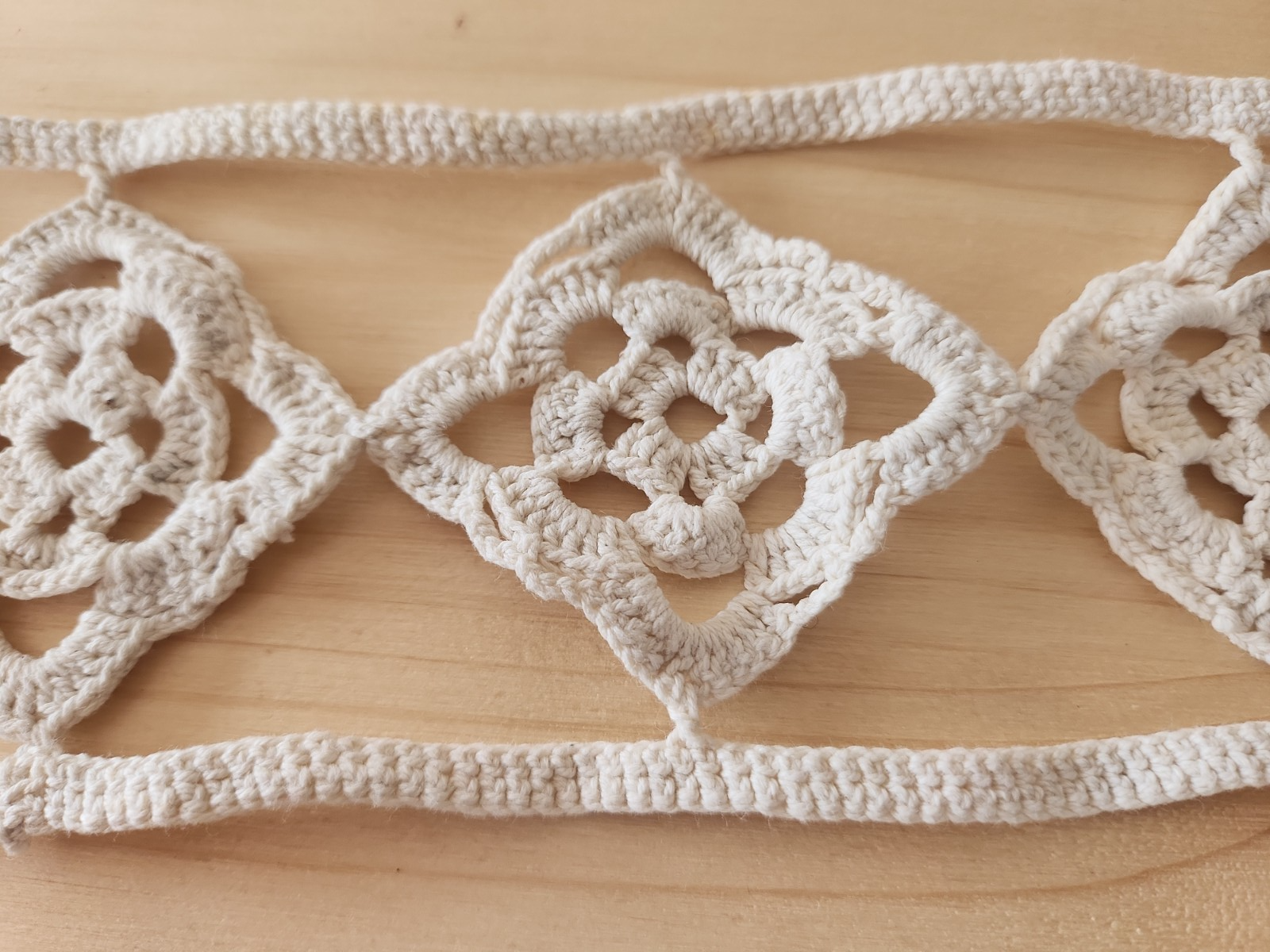 Incrustation ancienne grande dentelle rideau crochet 21,5 cm sur 6,8  T1-2