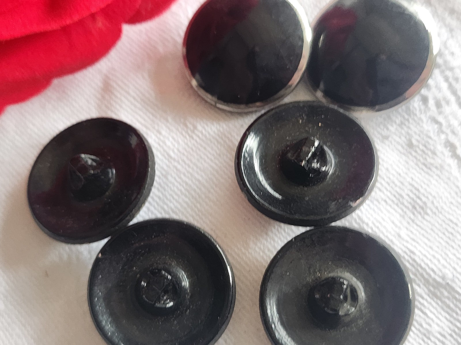 lot 6 gros boutons ancien en verre noir argenté  bombé lisse 2,2 cm ref 2877