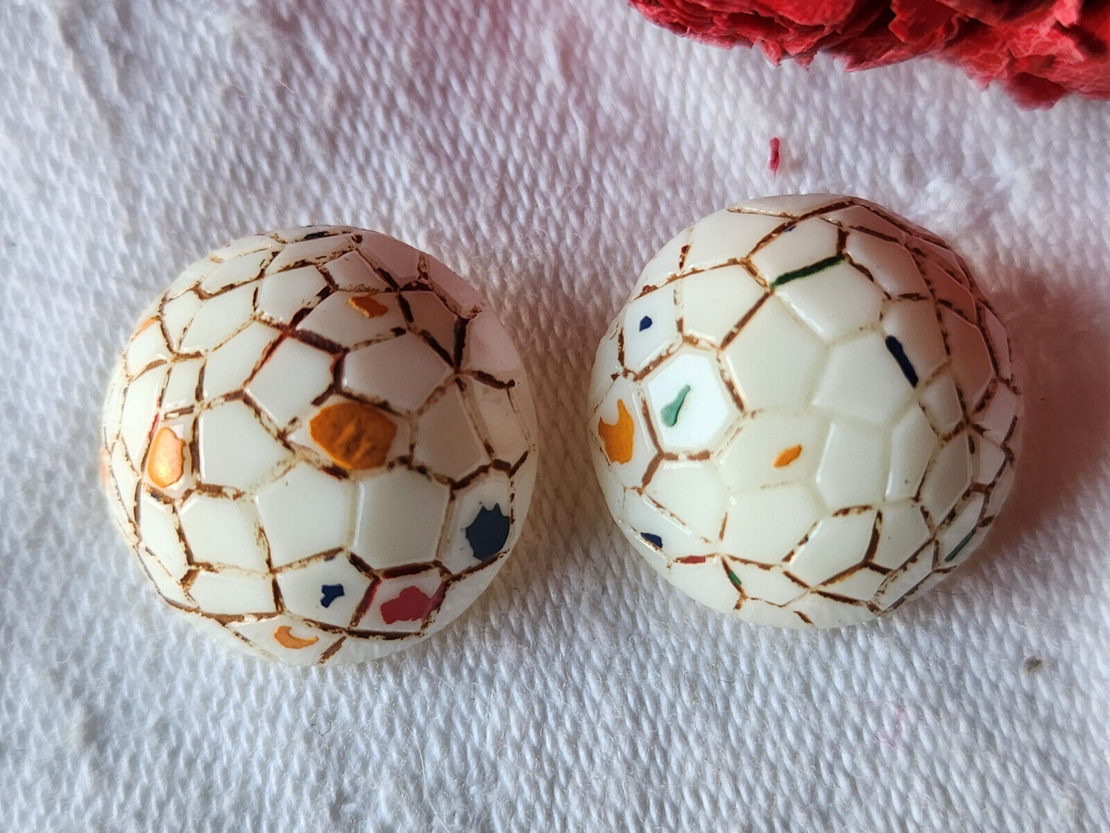 Duo boutons anciens en verre peint effet craquelé 1,8 cm pied D9L