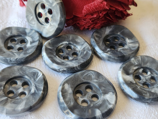 Lot 7 boutons vintage énorme gris chiné 3,4 cm hyper leger trous ref 3392