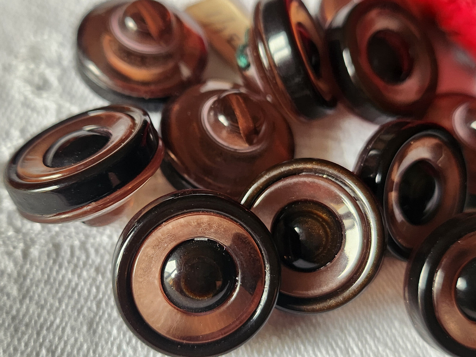 Lot 6 jolis boutons vintage marron transparent pied 1,7 cm ref 1632