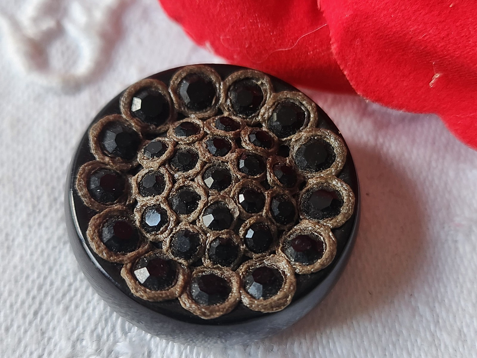 Bouton vintage parurier collection resine strass noir bijoux  2,7 cm D13Q