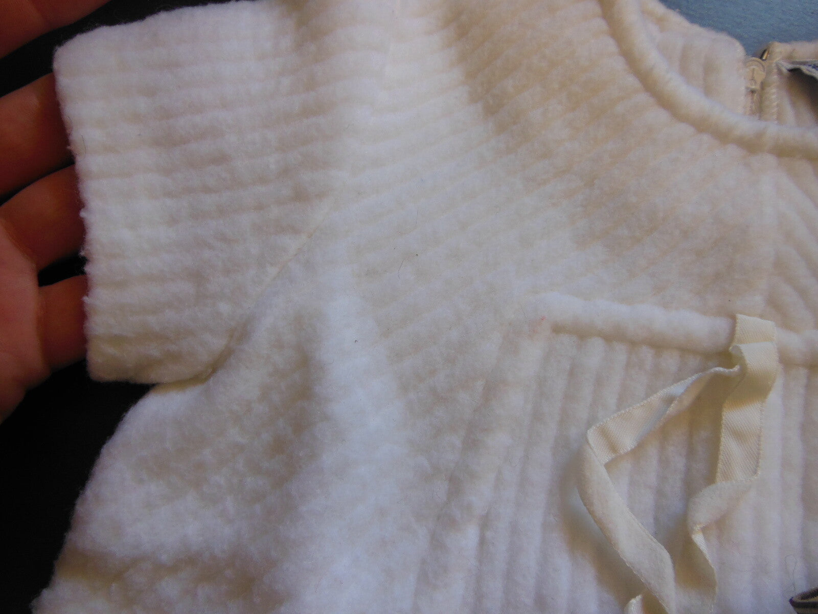 Petite robe ancienne enfant poupée blanc épaisse pur vintage B4