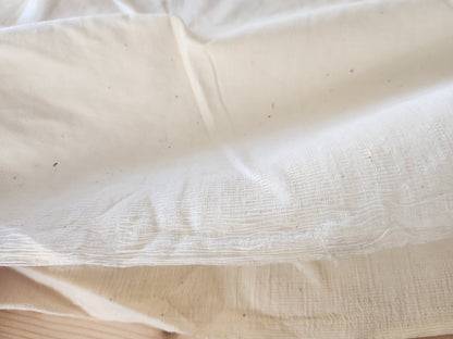 Grand coupon de tissu fin teinte  bi  coton fin?  étamine? 5m 50 sur 99 cm B3