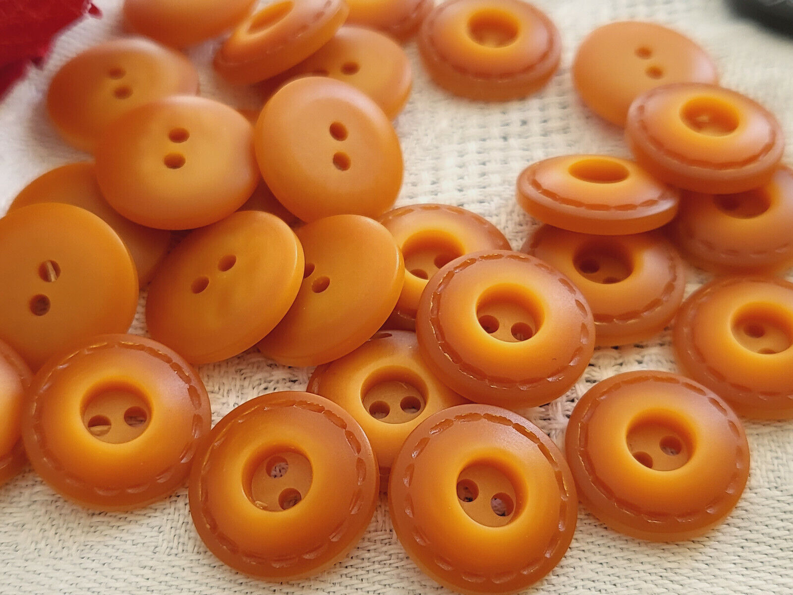 Lot 25 boutons vintage marron orangé petits effet couture  1,4 cm ref 167