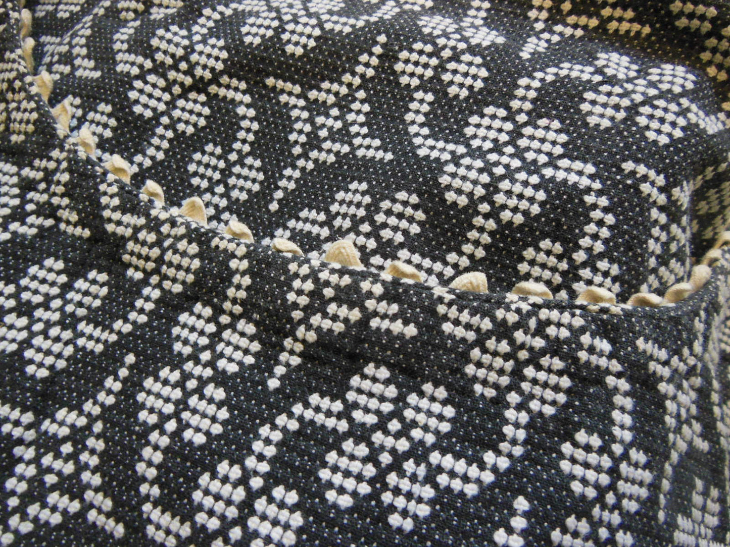 Pur vintage robe  tissu épais gris blanc taille 38 ? B1