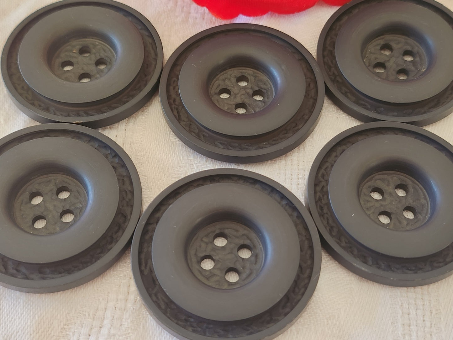 lot 6 boutons vintage énormes gris mat XXL trous 4,3 cm ref 6073