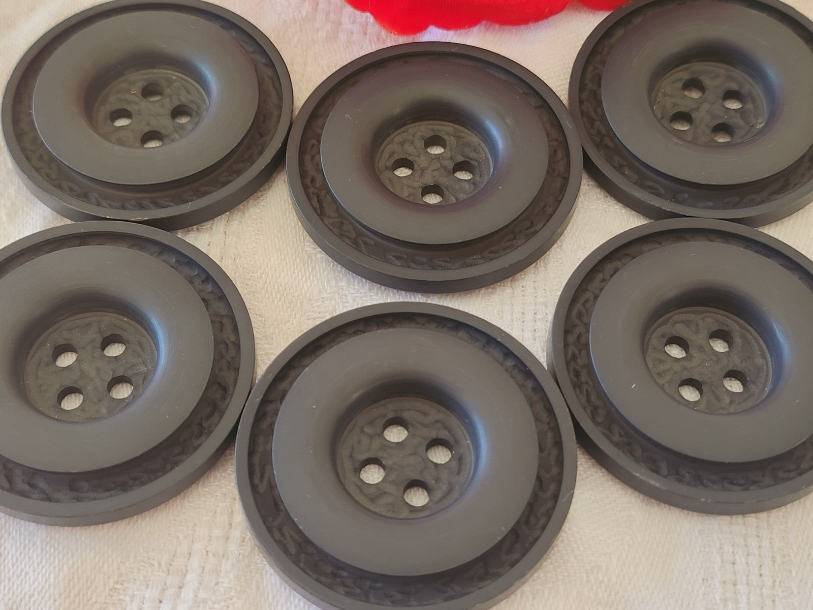 lot 6 boutons vintage énormes gris mat XXL trous 4,3 cm ref 6073