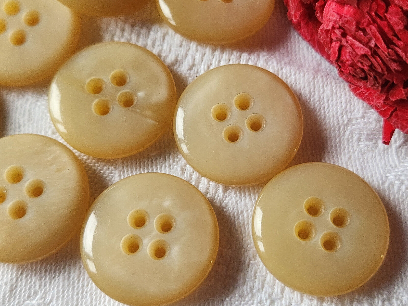Lot 9 jolis boutons vintage beige ombragé épais trous  2,2 cm ref 1101