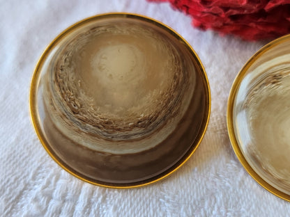 Duo enormes boutons vintage marron veiné monture métal pied 3,3 cm G15S