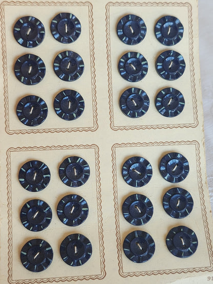 plaque lot 24 boutons anciens en verre bleu peint trous 1,2 cm ou 12 mm