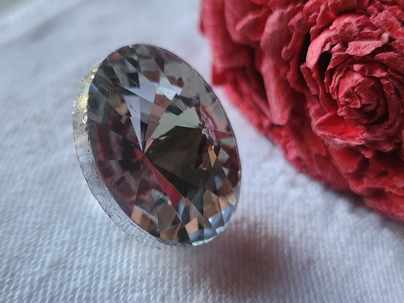 Volumineux bouton en verre strass pied gros 2,5 cm ref 4941