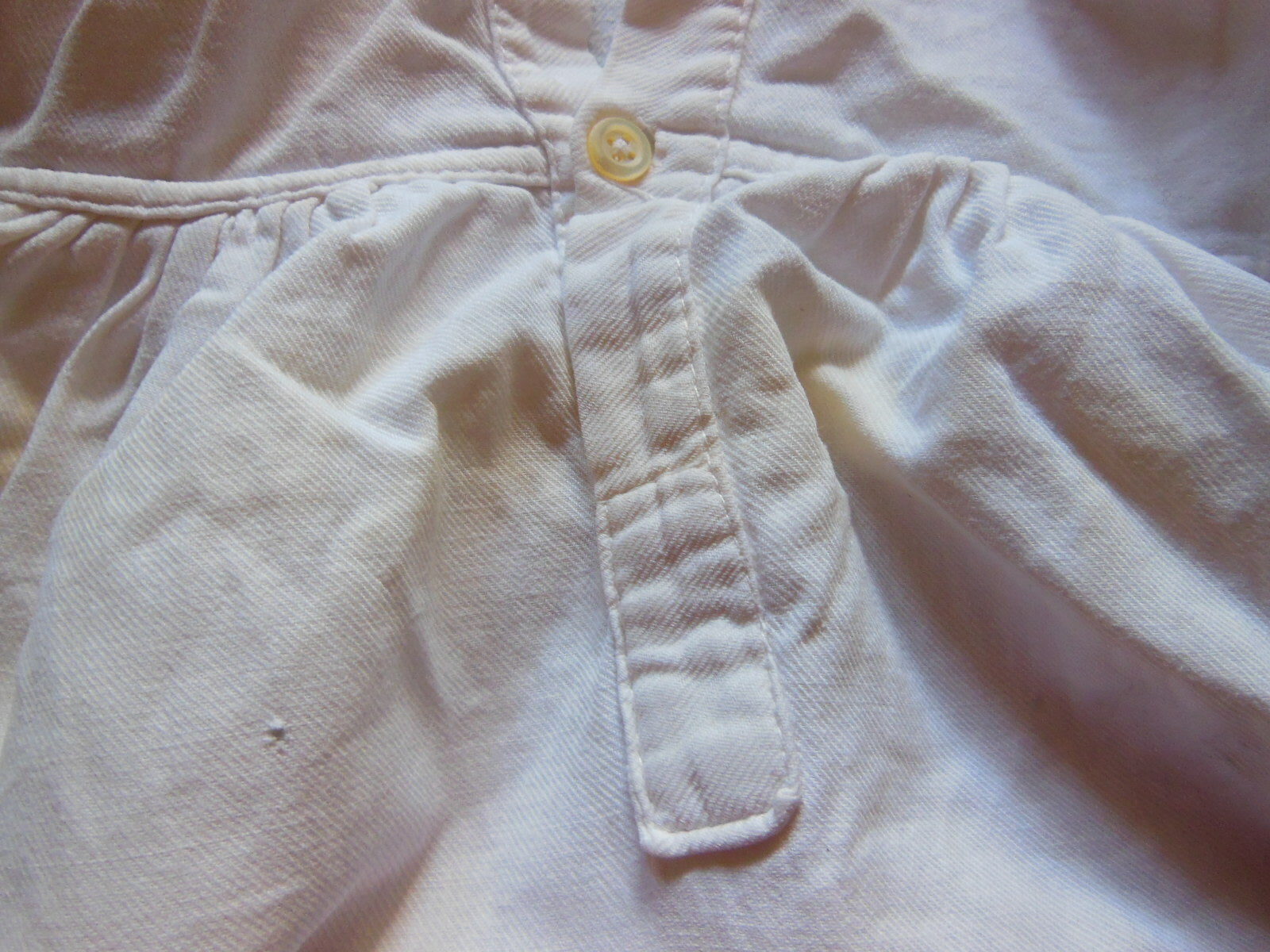 Chemise de nuit ancienne Petite enfant grande poupée B3