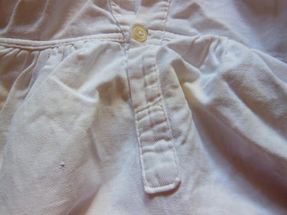 Chemise de nuit ancienne Petite enfant grande poupée B3